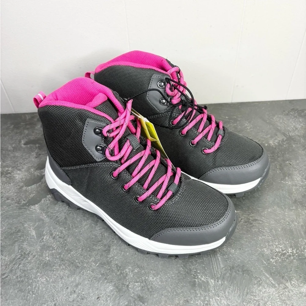 All In Motion Kids Dawson Lace-Up Winter Boots in a gray and pink size 5 new